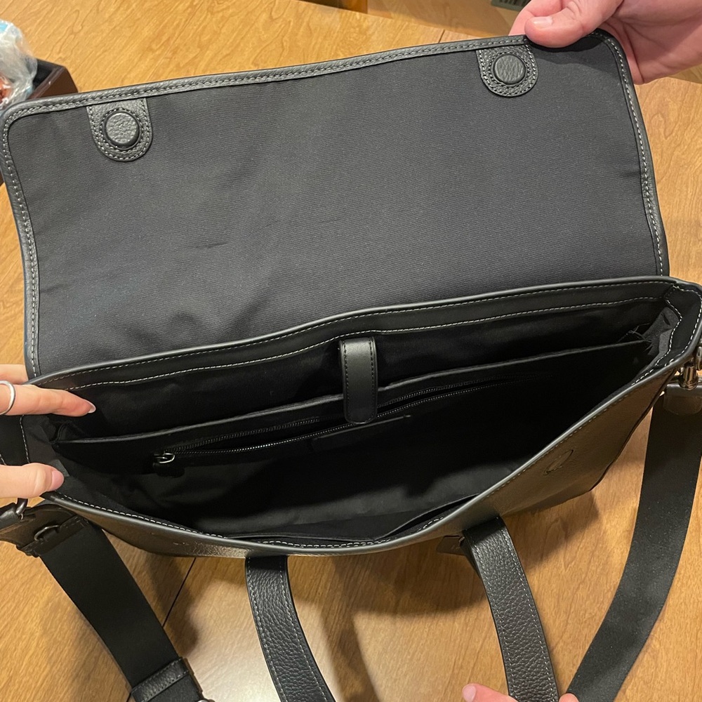 Black coach briefcase, new with tags - Picture 3 of 5